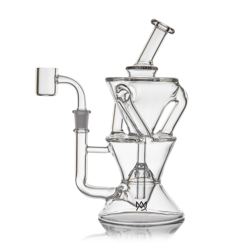 MJ Arsenal Triad Dab Rig featuring a geometric, triangular design in clear borosilicate glass, designed for smooth airflow and filtration.