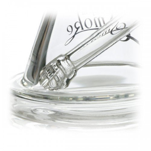 famous brandz strawberry dry herb water pipe detail