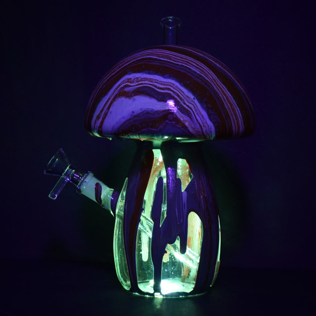 Dabtized Trippy Mushroom Water Pipe